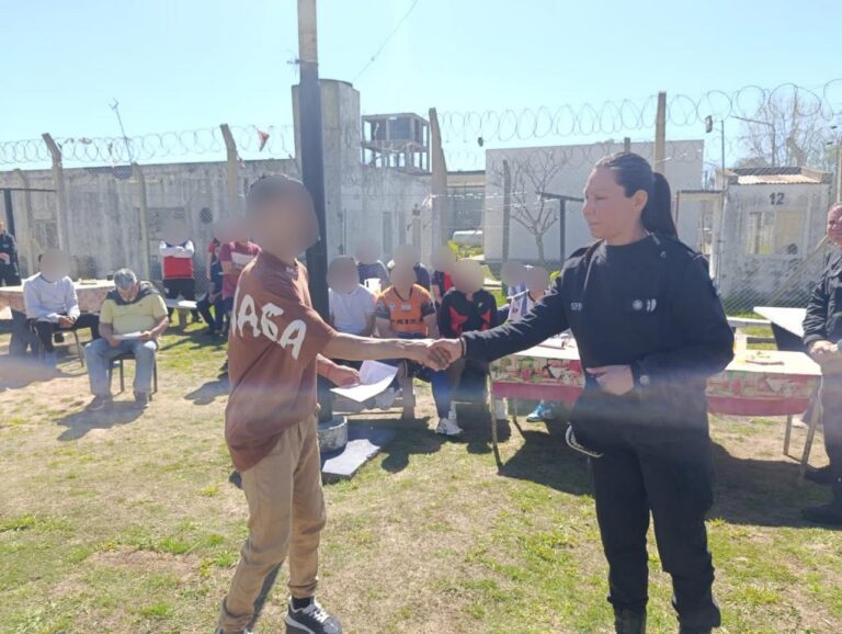 Se celebró el aniversario de una Casa Literaria en una de las cárceles de Olmos