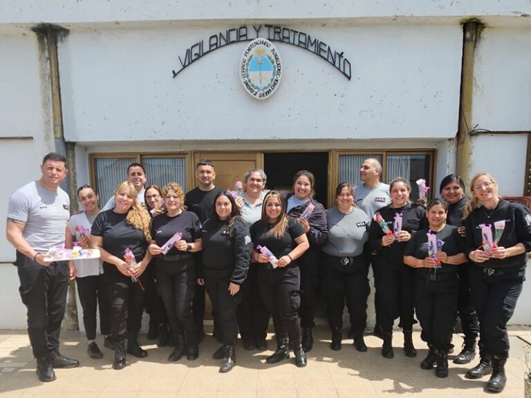 Celebración del Día de la Madre en la Unidad 2 Sierra Chica