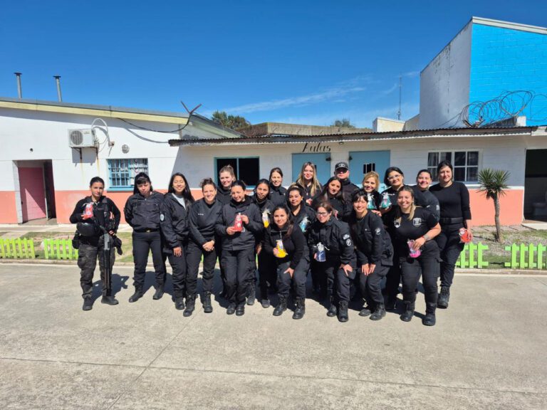 Celebración por el Día de la Madre en la Unidad 46 San Martín