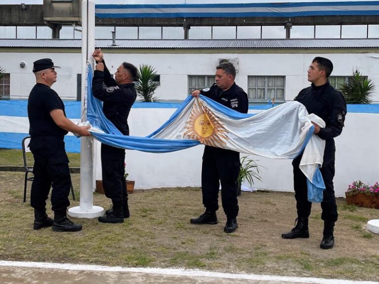 La Unidad 46 San Martín inauguró la Plaza de Armas