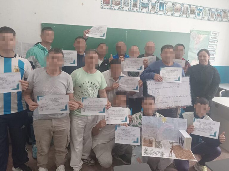 Cierre del taller de consumos problemáticos en la Unidad 31