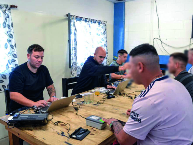 Operativo de documentación para personas privadas de la libertad en la Unidad 60