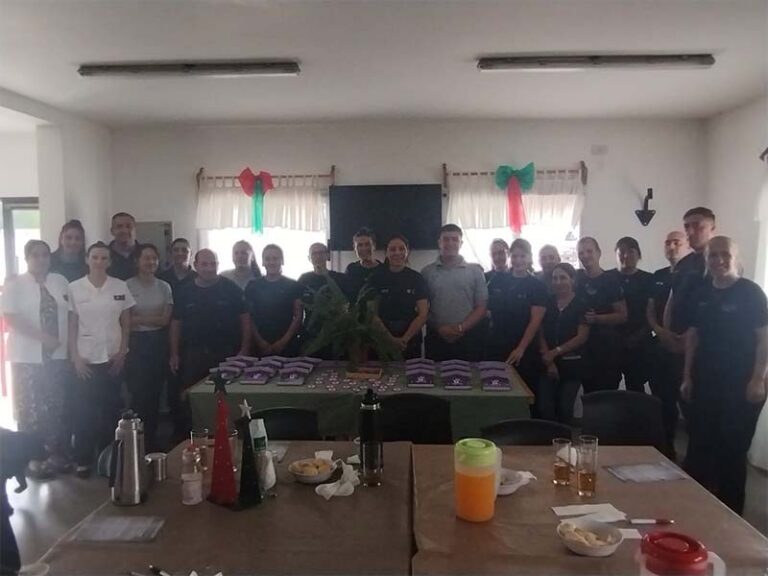 Conmemoración del 25N en la Unidad 26 de Lisandro Olmos