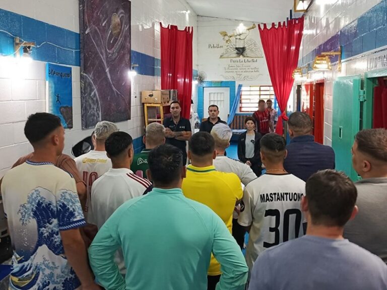 Jornada de sensibilización por el Día Internacional de la Eliminación de la Violencia Contra las Mujeres en la Unidad 38