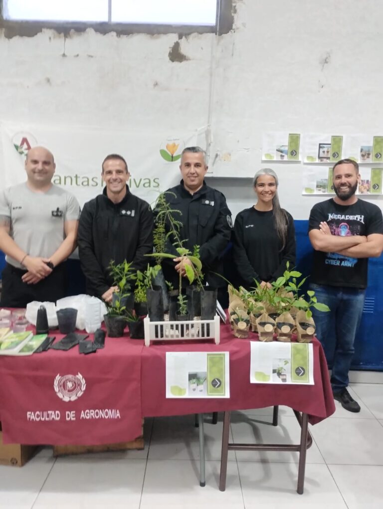 Producción de plantas realizada en el Polo Productivo Complejo Centro Zona Norte, participó de una Muestra organizada por la UNICEN