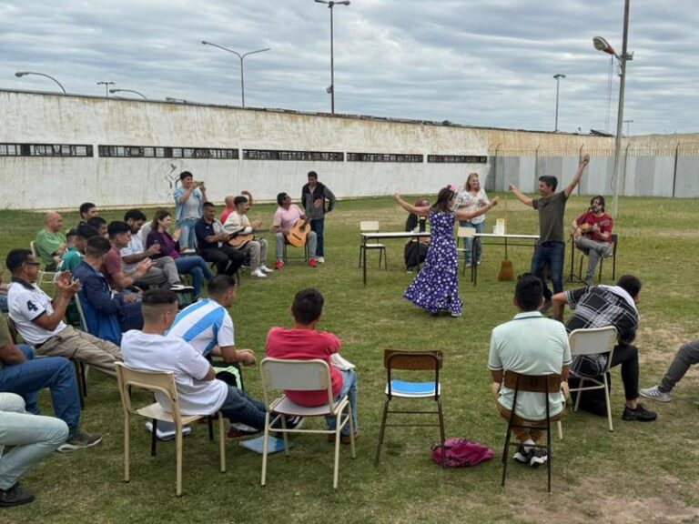 Se conmemoró el Día de la Tradición en la Unidad 13