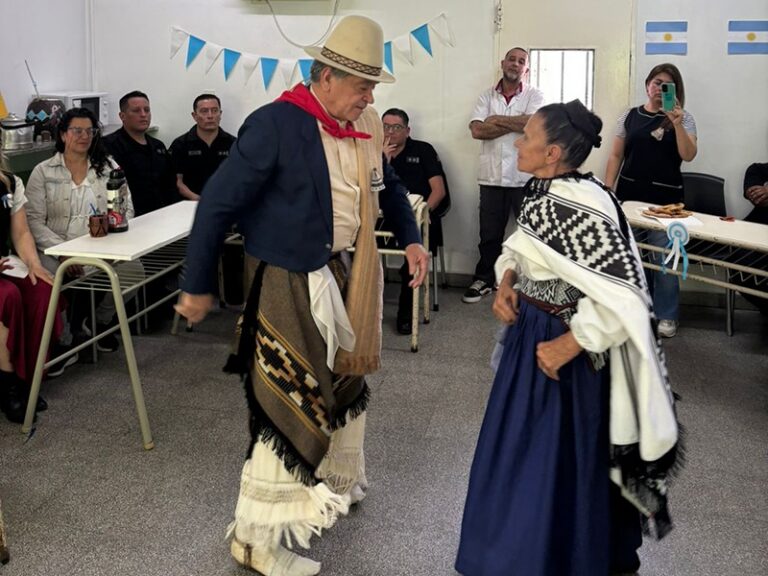 La Unidad 22 celebró el Día de la Tradición con una jornada cultural