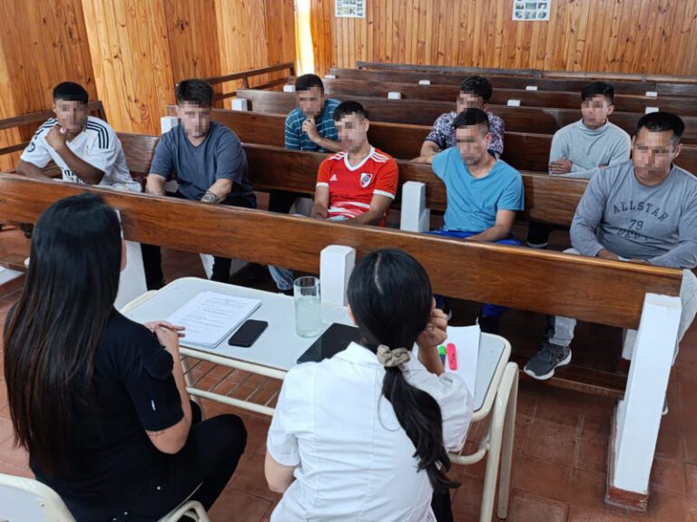 Jornada de género y eliminación de la violencia en la Unidad 13