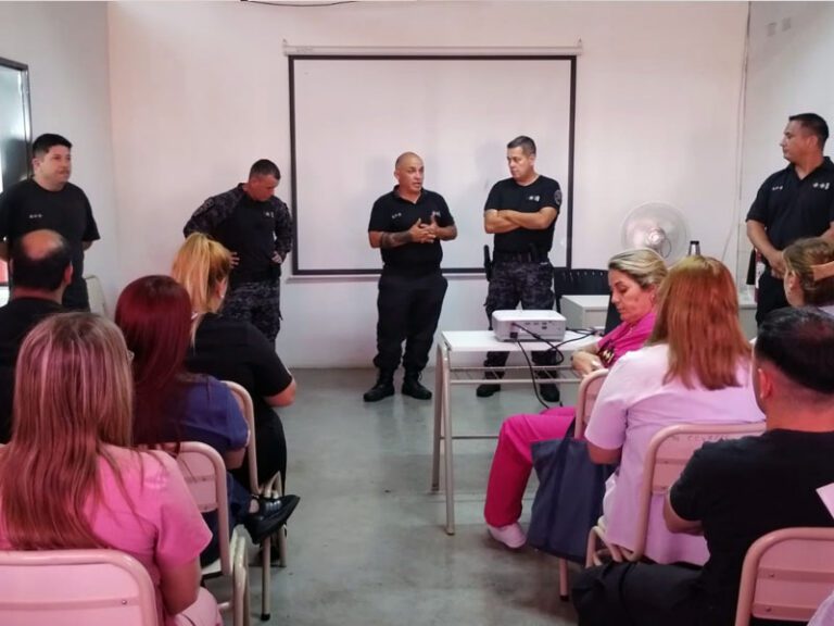 Capacitación en prevención de incendios para el personal de Campana