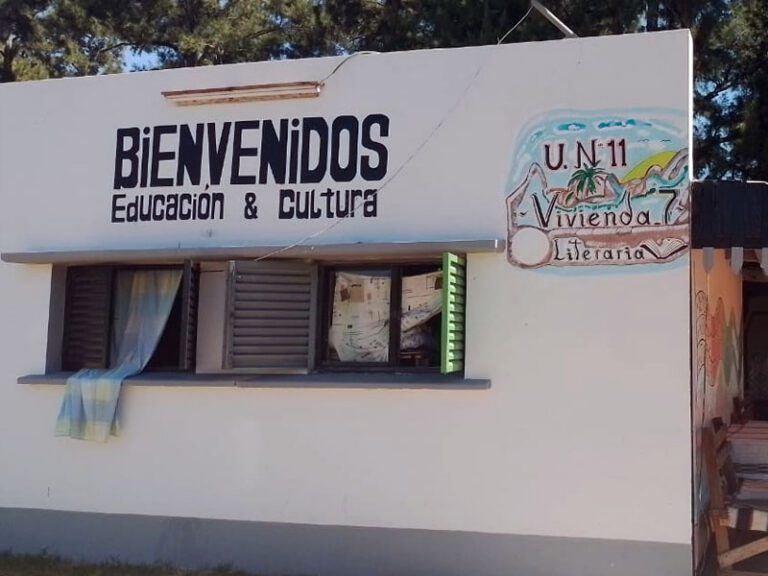 Se inauguró la «Casa Literaria» en la Unidad 11
