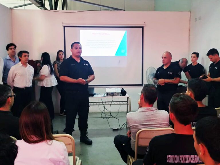 Capacitación sobre el Protocolo Elizabeth en Campana