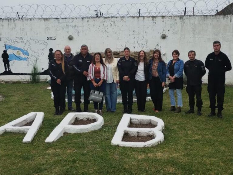 Autoridades educativas recorrieron los establecimientos escolares de la Alcaidía Penitenciaria Batán