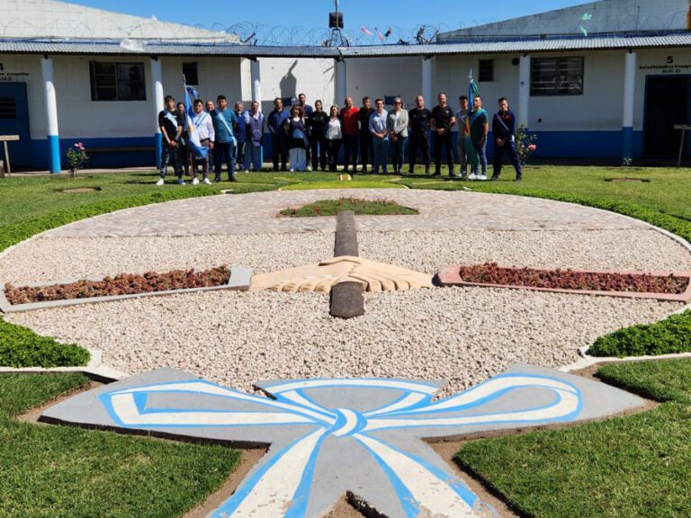 Actos de cierre del ciclo lectivo y entrega de certificados educativos en la Unidad 19