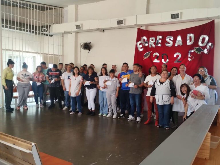 Más de 120 personas privadas de libertad terminaron la primaria en cárceles de San Martín