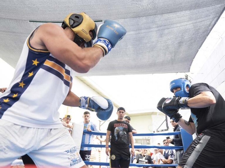 Con campeones de boxeo se realizó el cierre de actividades deportivas en la Unidad 43
