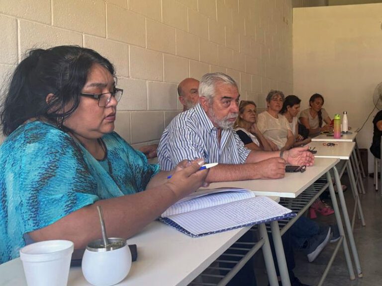 Tercera Mesa Educativa de Trabajo Intersectorial en la sede del C.C.yR.P.P de Campana