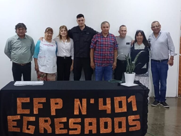 Entrega de certificados del CFP N°401 en la Unidad 36