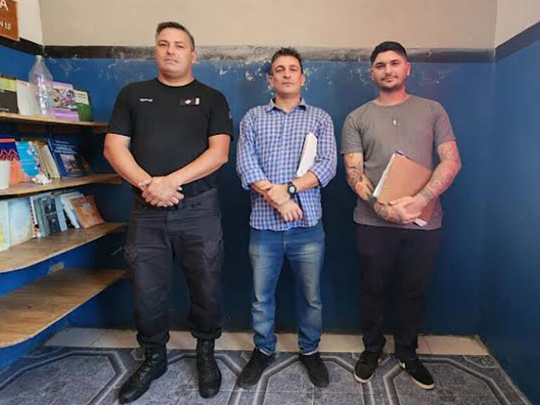 Taller de Abordaje sobre Consumos Problemáticos en la Unidad 9