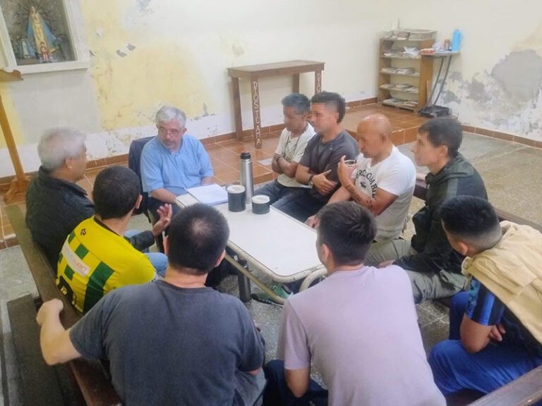 Taller de valores orientado a la convivencia y la reconstrucción personal de la Unidad 7