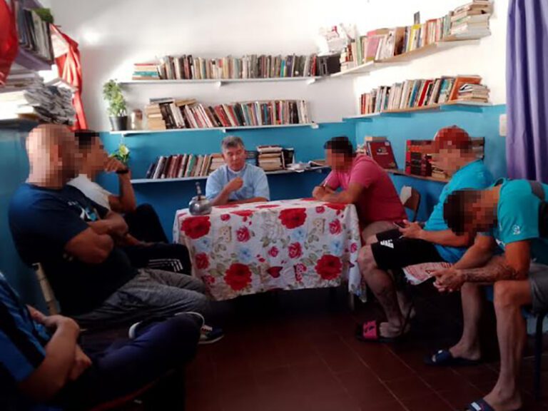 Espacios de contención, reflexión y acompañamiento espiritual en la Unidad 9