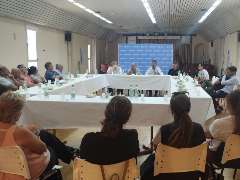 Reunión de autoridades del SPB con integrantes de la Cámara de Comercio e Industria de Bolívar