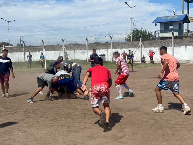 Vuelven las prácticas de rugby para los privados de la libertad de la Unidad 39