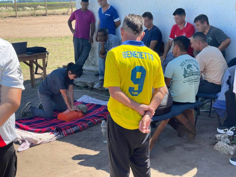 Capacitación en RCP para los privados de la libertad del régimen abierto