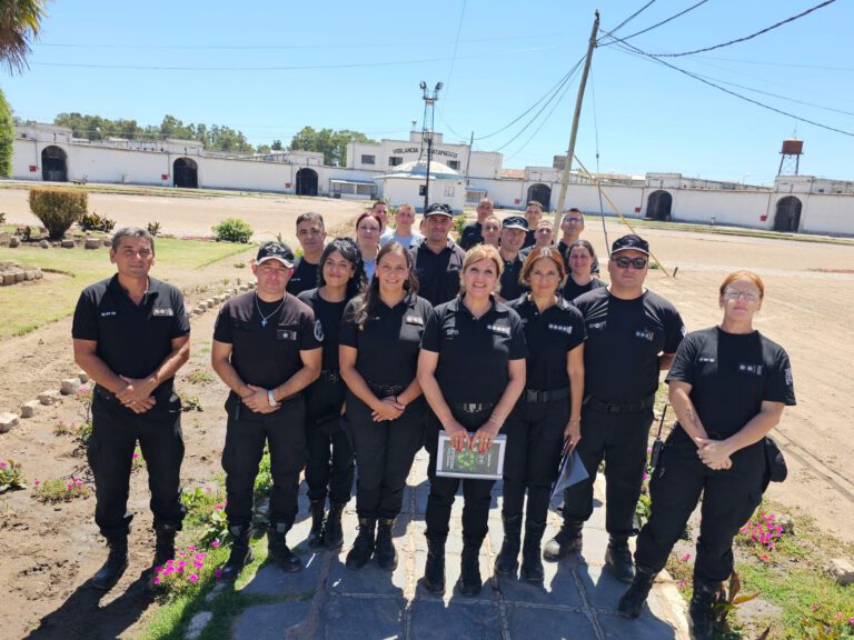 Recorrida institucional en la Unidad 2