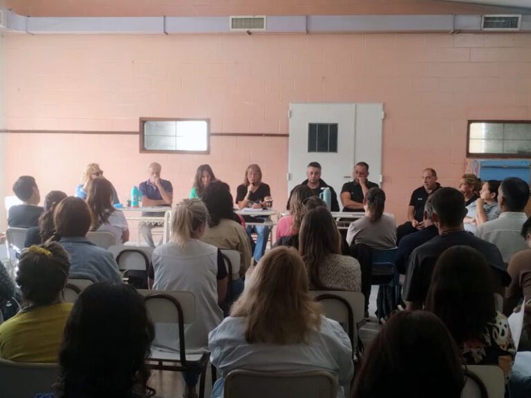 Reunión de Cogestión con autoridades educativas en la Alcaidía de Junín