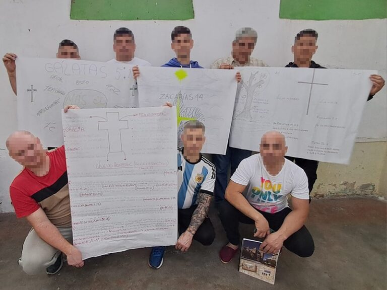 Reflexión y acompañamiento espiritual a través del taller “Liberándonos”