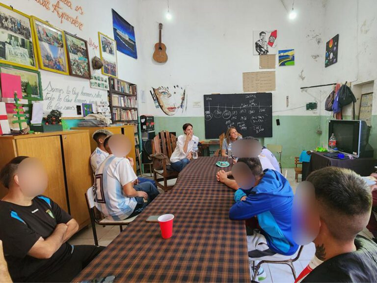 Fundación AS presenta una novedosa propuesta en la Unidad 9