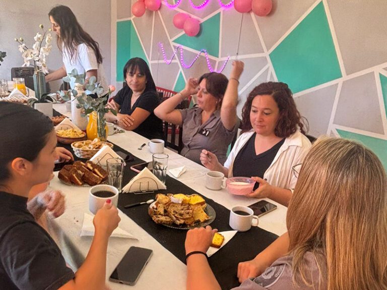 Reconocimiento al personal femenino de la Unidad 16