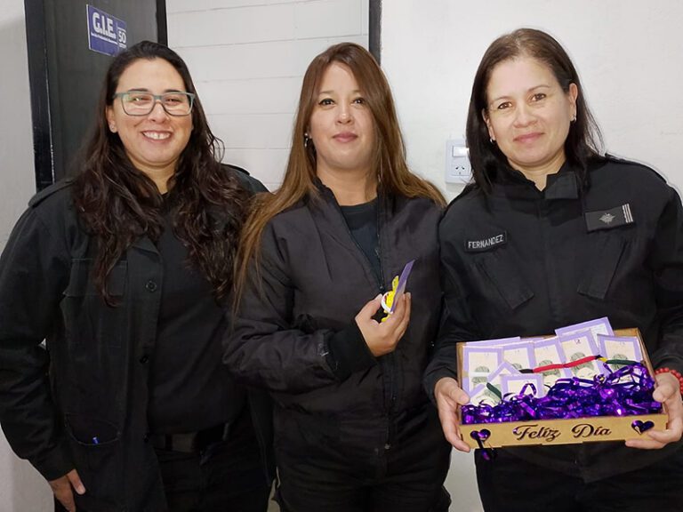 Conmemoración del Día de la Mujer en la Unidad 50 de Batán
