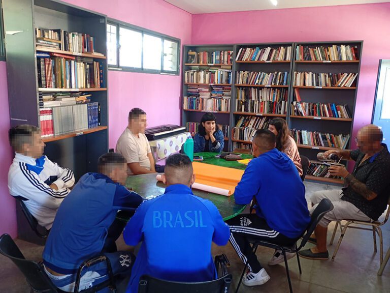 Comenzó un taller de lectura y escritura en la Unidad 47 San Martín