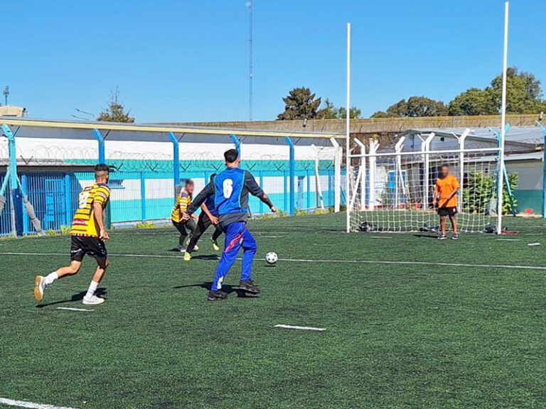 Inició un torneo de fútbol en la Unidad 46 San Martín