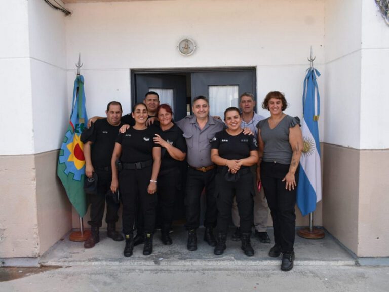 Reconocimiento institucional en la Unidad 54 por el pase a retiro de un suboficial mayor