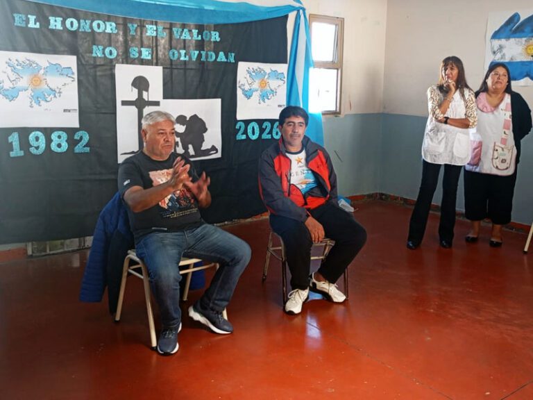 Veteranos de Malvinas visitaron la Unidad 21