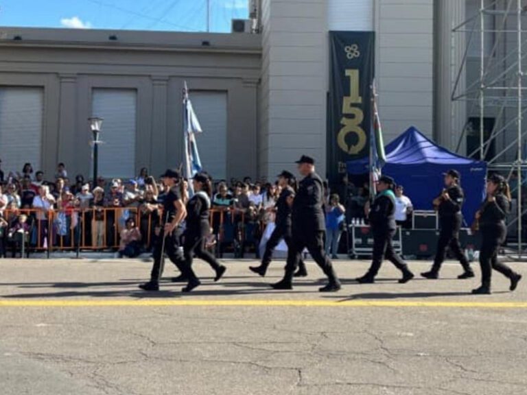La Unidad 20 participó del aniversario de Trenque Lauquen con su comitiva oficial
