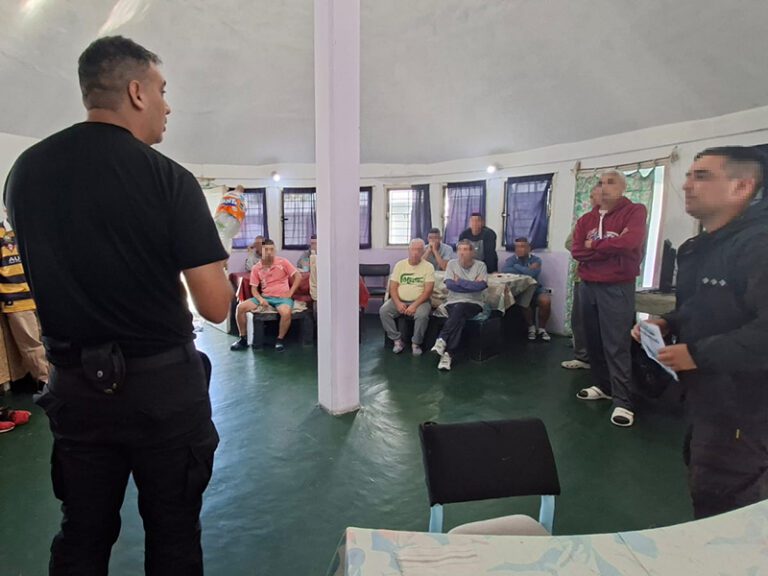 La Unidad 26 impulsa un proyecto ecológico de reciclaje