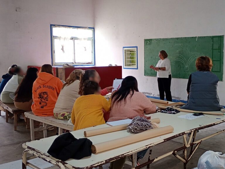 Impulsan taller de la UTN en la Unidad 50 de Batán