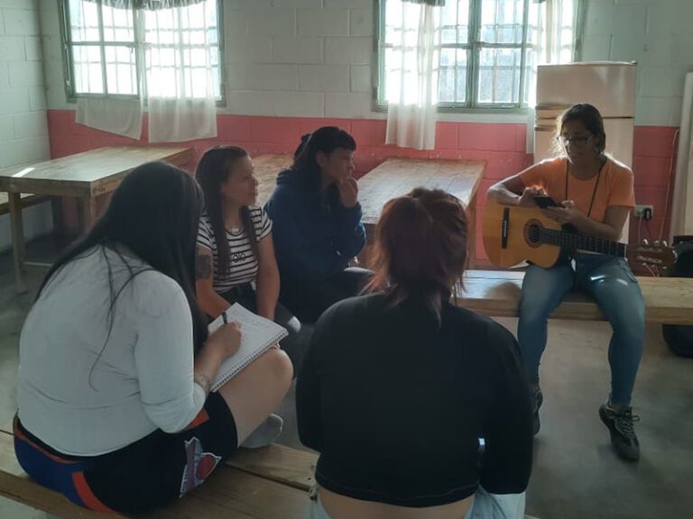 Comenzó el ciclo anual de clases de música para personas privadas de la libertad