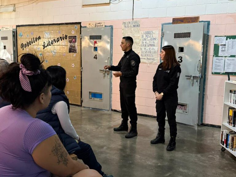 La Unidad 52 realizó una jornada cultural por el Día Internacional del Libro en los Pabellones Literarios