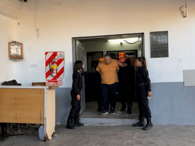 Se realizó un simulacro de evacuación en la Alcaidía Penitenciaria Malvinas Argentinas
