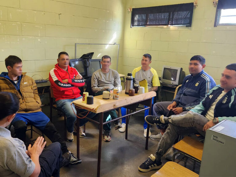 Taller de Logoterapia en la Alcaidía de Junín