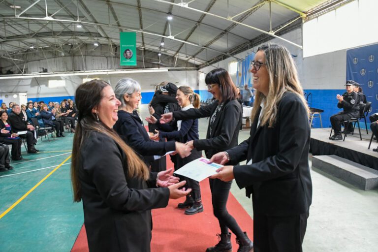 Ceremonia de entrega de jerarquías al personal de la Dirección General de Recursos Humanos