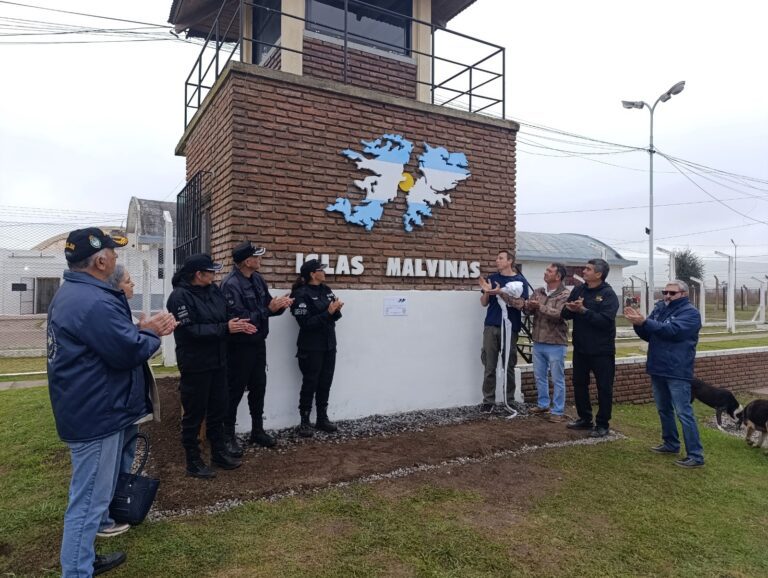 Importante reconocimiento a héroes de Malvinas en la Unidad 27