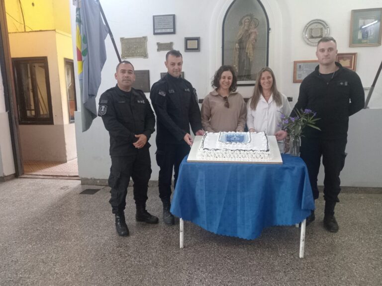 La Unidad 7, acompañó el centenario de la EEN N° 2 “Vicente Pereda” de Azul