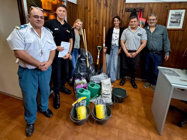 Avanza el proyecto de huertas orgánicas en la Unidad 6 Dolores