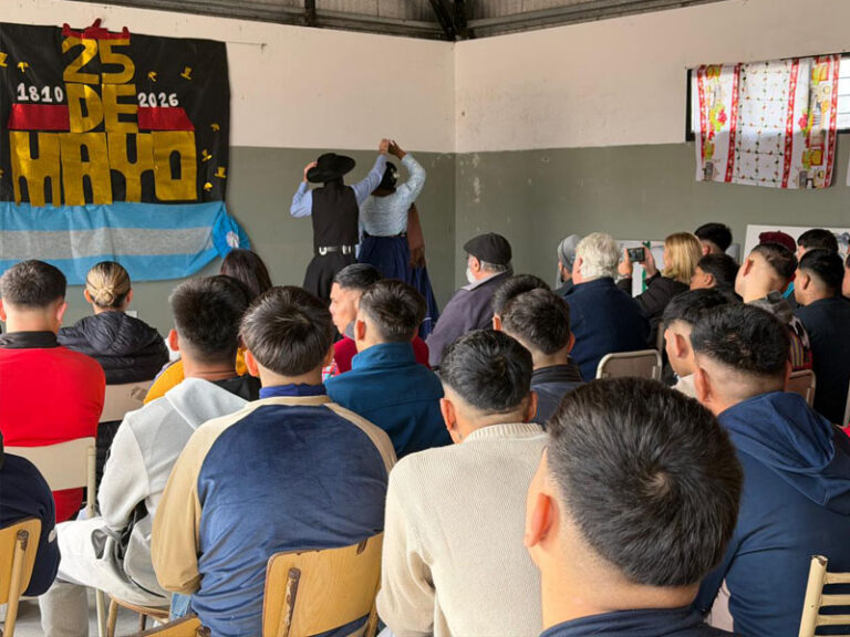 Conmemoraron el 25 de Mayo con actividades culturales en la Unidad 57