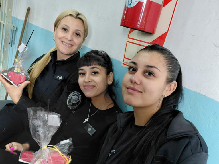 La Unidad 8 conmemoró el día del trabajador